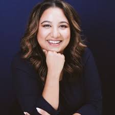 So great meeting Deputy Prime Minister Manoa Kamikamica @KamikamicaM of  Fiji 🇫🇯, and the trade delegation tonight ! We had such an impactful  conversation