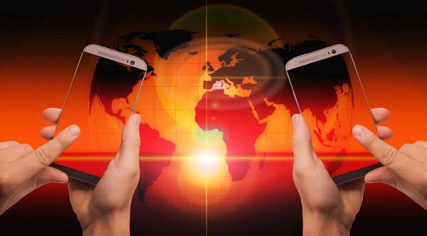 Resultado de imagem para The world in your hand cell phone"