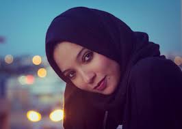 Smiles stay warm, even when the temps don't. Thanks for the good energy,  @that_adventure_gal. 🏂❄️