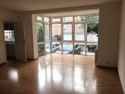 2 zimmer dg wohnung in bruchköbel stadtkern mit einbauküche , kompl wohnung mit buch laminat böden. 3 Zimmer Wohnung Zu Vermieten Schreinergasse 8 63486 Bruchkobel Mapio Net