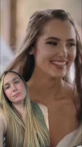 Samantha Maclean's Instagram, Twitter & Facebook