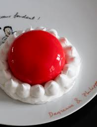 Le Souffle Au Chocolat D Alain Ducasse Casserole Chocolat En 2020 Entremet Framboise Framboise Souffle Au Chocolat