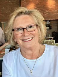 Joyce Emerson's Instagram, Twitter & Facebook