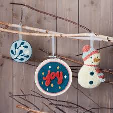 This christmas card is a super easy one to share with you and it would be perfe. Ideas How To Make Punch Needle Christmas Decorations