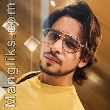 Sumit Ahuja's Instagram, Twitter & Facebook