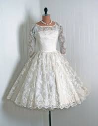 Vintage Lace Wedding Dresses On Vintage 50s Cahill Chantilly Lace Wedding Dress 380 Wedding Dresses 50s Lace Wedding Dress Vintage Wedding Dress Tumblr