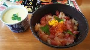 2020年2月21日（金）より回転寿司チェーン「無添くら寿司」を運営する、「くら寿司」より 「感動のくらランチ」 が発売されました。 「感動のくらランチ」 の提供時間は店舗のオープン時間から17時までとなり、平日限定のみ販売されています。 ç„¡æ·»ãã‚‰å¯¿å¸ æµœæ¾å¿—éƒ½å'‚åº— é«˜å¡š å›žè»¢å¯¿å¸ é£Ÿã¹ãƒ­ã‚°