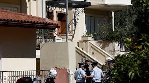 .που βρίσκονται σε εξέλιξη, στη σύλληψη των δραστών ληστείας μετά φόνου σε βάρος 20χρονης γυναίκας, που διεπράχθη σήμερα, τρίτη 11 μαΐου, μέσα στην οικία της στα γλυκά νερά αττικής. Gcnn8w1mjcvwcm
