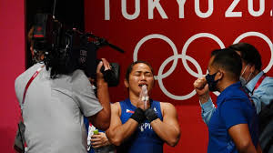 Hidilyn diaz of the philippines made history on monday at the 2020 tokyo olympics. Skbpmmvfxnf3nm
