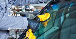 Boleh tuntut ganti rugi, ini caranya kalau cermin kereta anda pecah kena batu orang mesin rumput. Cara Baiki Tukar Windscreen Kereta Yang Retak Drivemark