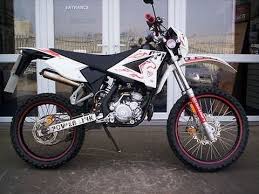 The 2012 cpi sx 50 motorcycle is used as an example on this page. Cpi Sx 50 Sound Youtube