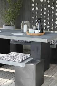 Beton Tisch Eine Originelle Einrichtungsidee Archzine Net In 2020 Tisch Betontisch Gartengestaltung Ideen