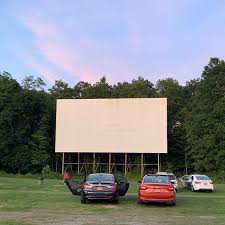5 warwick turnpike, warwick, ny 10990. New York State Drive In Movie Theaters Reopen May 15 Film Hudson Valley Chronogram Magazine