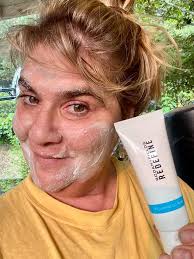 Esthetics With Emma DISCOUNTED FACIAL OPPORTUNITY Struggling with fine  lines and wrinkles? Become a model and try our NEW No-Tox Facial for $$$  off!💫 All the rejuvenation—no needles required. Start with a