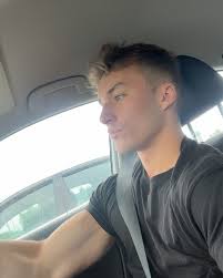 Anthony Perron (@antho.perron) • Instagram photos and videos