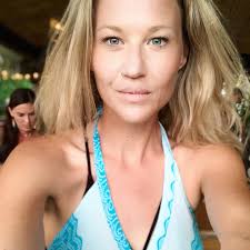 Do you love hot yoga? Here's why you should skip the heat 🔥-  https://www.jillianmichaels.com/blog/health-and-fitness/danger-heated-workouts