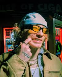 NINETEEN 🎱 Pics by the one n only @forevermoriah