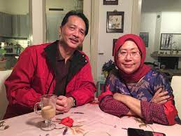 Jemilah mahmood (lahir 3 disember 1969) ialah seorang doktor malaysia yang telah berkhidmat sebagai ketua setiausaha di bawah untuk perkongsian di persekutuan antarabangsa palang merah dan bulan sabit merah (ifrc), sejak januari 2016. Noor Hisham Abdullah On Twitter A Good Time To Meet And Berbuka Puasa With Tan Sri Dr Jemilah Mahmood The Under Secretary General At The International Federation Of Red Cross And Red