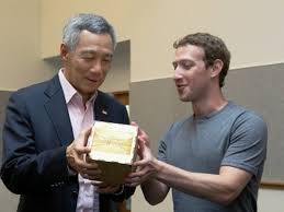 Apr 07, 2021 · the article contained alleged defamatory statements made by pm lee's siblings mr lee hsien yang and dr lee wei ling in relation to the 38 oxley road dispute. Pm Lee Intensely Geeks Out With Mark Zuckerberg At Fb S Headquarters