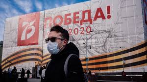 Полный локдаун в москве может сильно пошатнуть экономику города, поэтому вводить подобные ограничения необходимо только в самом крайнем случае. Coronavirus No Russia Lockdown As Putin Puts On Show Of Calm Bbc News