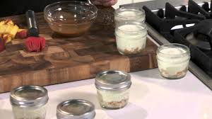 When It S This Hot Out No Bake Desserts Are The Way To Go Sweeten Your Summer Nights With Cheesecake In A Jar Cheesecake In A Jar Cheesecake No Bake Desserts