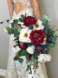 Pin By Rfschwitz On Flower Bouquet Wedding In 2021 Red Bouquet Wedding Flower Bouquet Wedding Bohemian Bridal