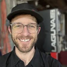 CUSTOM HANDYMAN SOLUTIONS