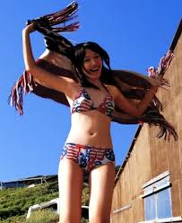 1 discography 1.1 albums 1.2 singles 2 external links 2007.12.05 sora (そら) 2009.06.17 hug aragaki yui (新垣結衣) is an actress and singer. Yui Aragaki Actresses Bikinis Swimwear