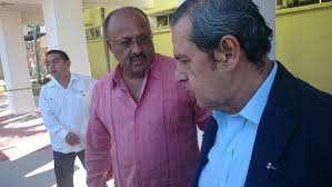 Obecnie pełni funkcję senatora lxii ustawodawcę meksykańskiego kongresu reprezentujących guerrero. Rene Juarez Cisneros On Twitter Con El Gobernador Rogelioortega Trabajando En Conjunto Para Coordinar Acciones Inmediatas Del Plannuevoguerrero Http T Co Vdefyavozc