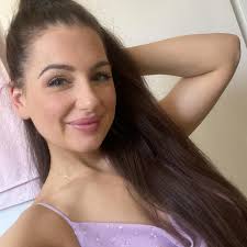 Embracing my Slow Girl Era✨🦋💕🧚‍♀️🌿🐝 #softness #intuition  #divinefeminine #healing #slowgirlera #love