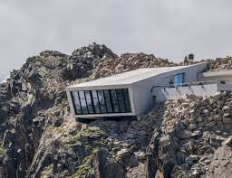 Wir wünschen allen viel gesundheit in der kalten jahreszeit und freuen uns auf ein wiedersehen 2021! The Timmelsjoch Experience Bridging Natural And National Boundaries Blogtirol
