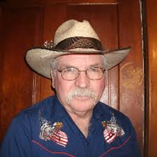 Larry Heffernan (@LeatherCarving)