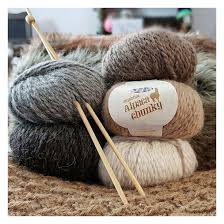 Established in 1935, king cole is an iconic brand with a wealth of history behind it. King Cole Superfine Alpaca Chunky Warm Weiches Alpaka Garn In Gedeckten Farben