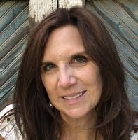 Karen Balcerak's Instagram, Twitter & Facebook