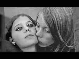 David Holmes shares single co-written with Noel Gallagher