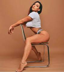 Kayla Rossi : rWrestleFeetTwo