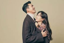 Hyun bin with son ye jin and park shin hye favorite moments. Actress Son Ye Jin Clicks Like On Several Fans Instagram Post Of Actor And Boyfriend Hyun Bin It S Too Cute Kissasian