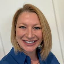 Marisa Maron's Instagram, Twitter & Facebook