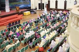 Komited dalam pembangunan belia islam yang menjadi generasi pewaris bangsa dan agama. Program Kafe Cinta Persatuan Belia Islam Nasional Pembina Flickr