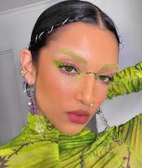 Sasha Perrin (sashaperrin94)