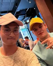 Daniel Shih's Instagram, Twitter & Facebook