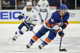 Are the islanders that different from columbus? U3e5zhiskijtgm