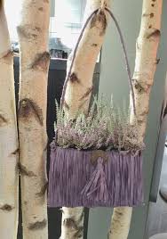 Garten Tasche Fur Draussen Gerust Aus Kaninchendraht Mit Bast Umwickelt Innen Mit Kokosmatte Ausgelegt Und Kaninchendraht Heidekraut Umwickeln