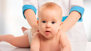 Der osteopathische therapeut, welcher die heilbehandlung ausführen soll, muss für eine kostenübernahme über eine anerkannte berufliche qualifikation verfügen. Osteopathie Bei Baby Kind Kosten Und Indikationen 9monate De