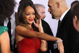Rihanna Topples Janet Jacksons Record For No 1 Tracks On