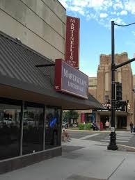 Martinelli S Little Italy Located In The Heart Of Downtown Salina Kansas Martinelli S Has Some Of The Best Italian Cuisine To Off Salina Little Italy Italian