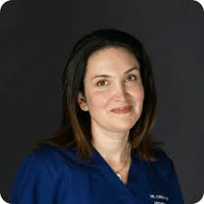 Love Handles: Causes and Treatment