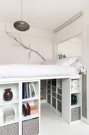 Desain kamar tidur sempit 2x2, tetap bisa nyaman kok! Rumah Kamu Sempit Ini 10 Inspirasi Desain Kamar Tidur Estetis