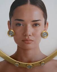 Alicia Tindall's Instagram, Twitter & Facebook