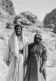 Striking Photos Of Bedouin Nomads At The Turn Of The Century Photo American Colonies Portrait